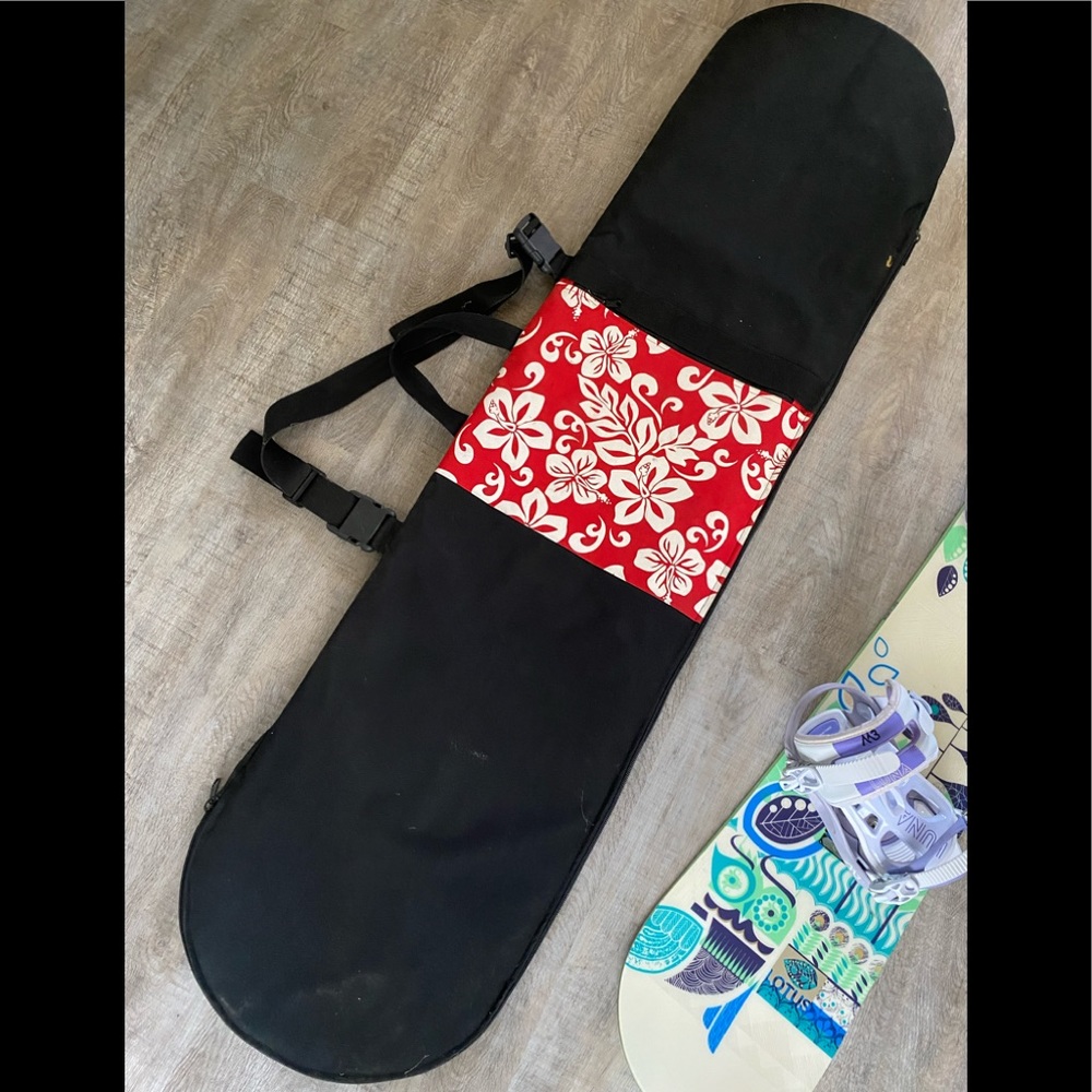 Snowboard bag 66”.